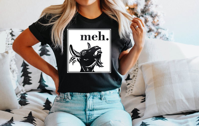 Goat Shirt Festive Christmas Sweatshirt for Goat Lovers Farm Animal Apparel Goat Shirt Festive Christmas Sweatshirt for Goat Lovers Farm Animal Apparel